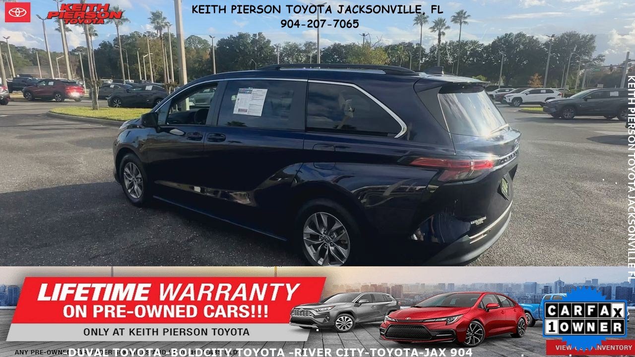 2021 Toyota Sienna LE