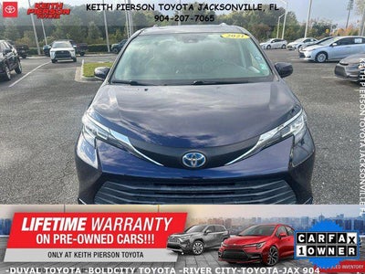 2021 Toyota Sienna LE