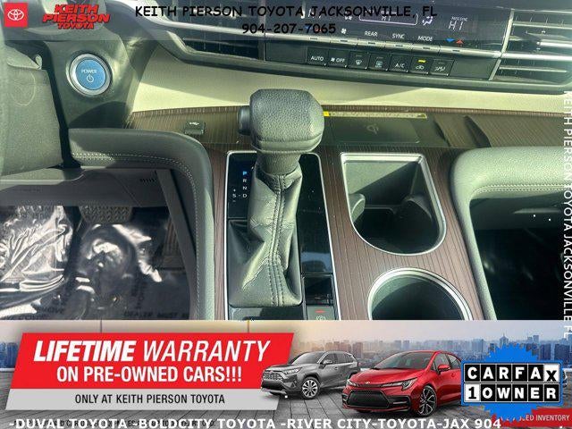 2021 Toyota Sienna LE