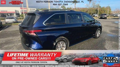 2021 Toyota Sienna LE