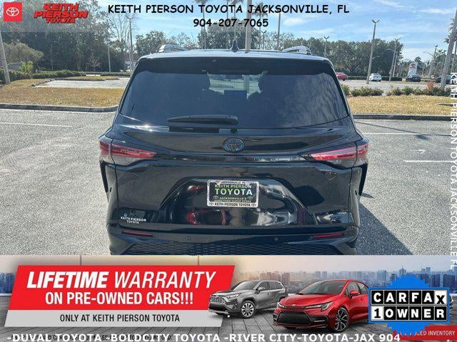 2025 Toyota Sienna XSE