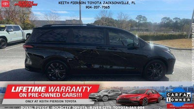 2025 Toyota Sienna XSE
