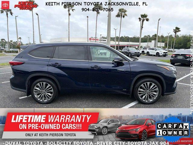2020 Toyota Highlander Hybrid Platinum
