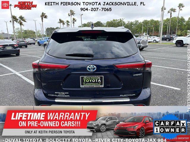 2020 Toyota Highlander Hybrid Platinum