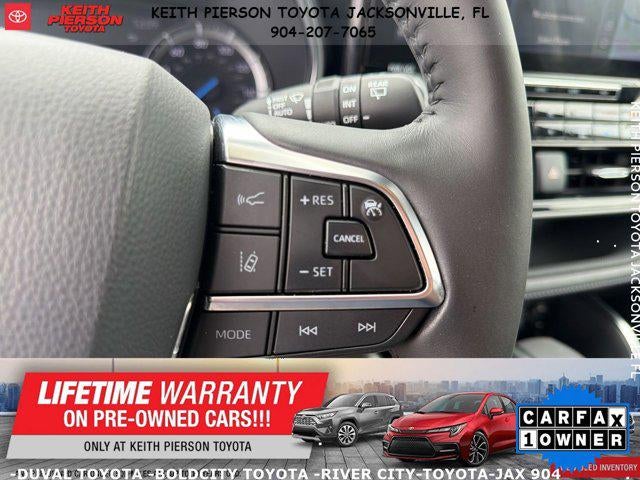2020 Toyota Highlander Hybrid Platinum