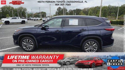 2020 Toyota Highlander Hybrid Platinum