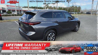 2024 Toyota Highlander Hybrid XLE