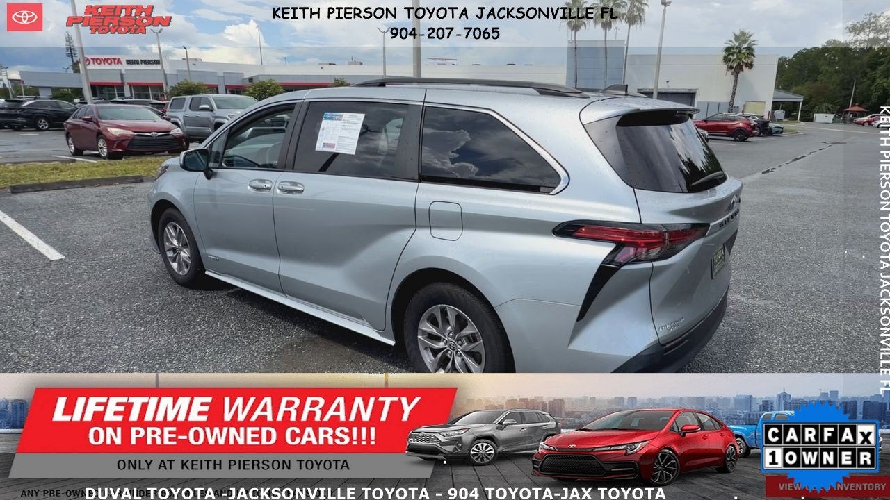 2021 Toyota Sienna LE