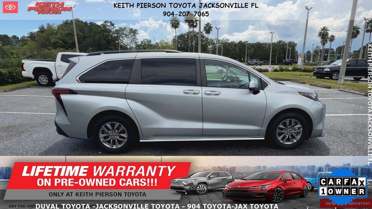 2021 Toyota Sienna LE
