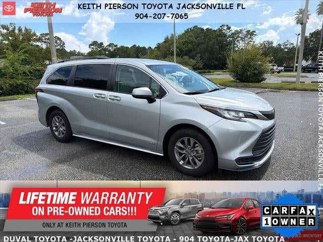 2021 Toyota Sienna LE