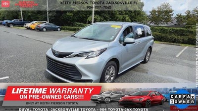 2021 Toyota Sienna LE