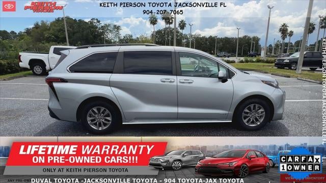 2021 Toyota Sienna LE