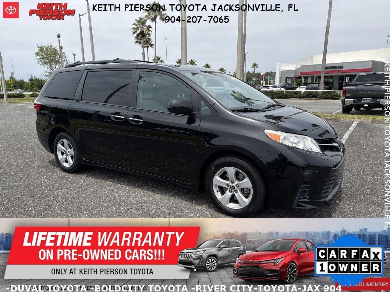 2020 Toyota Sienna LE Auto Access Seat