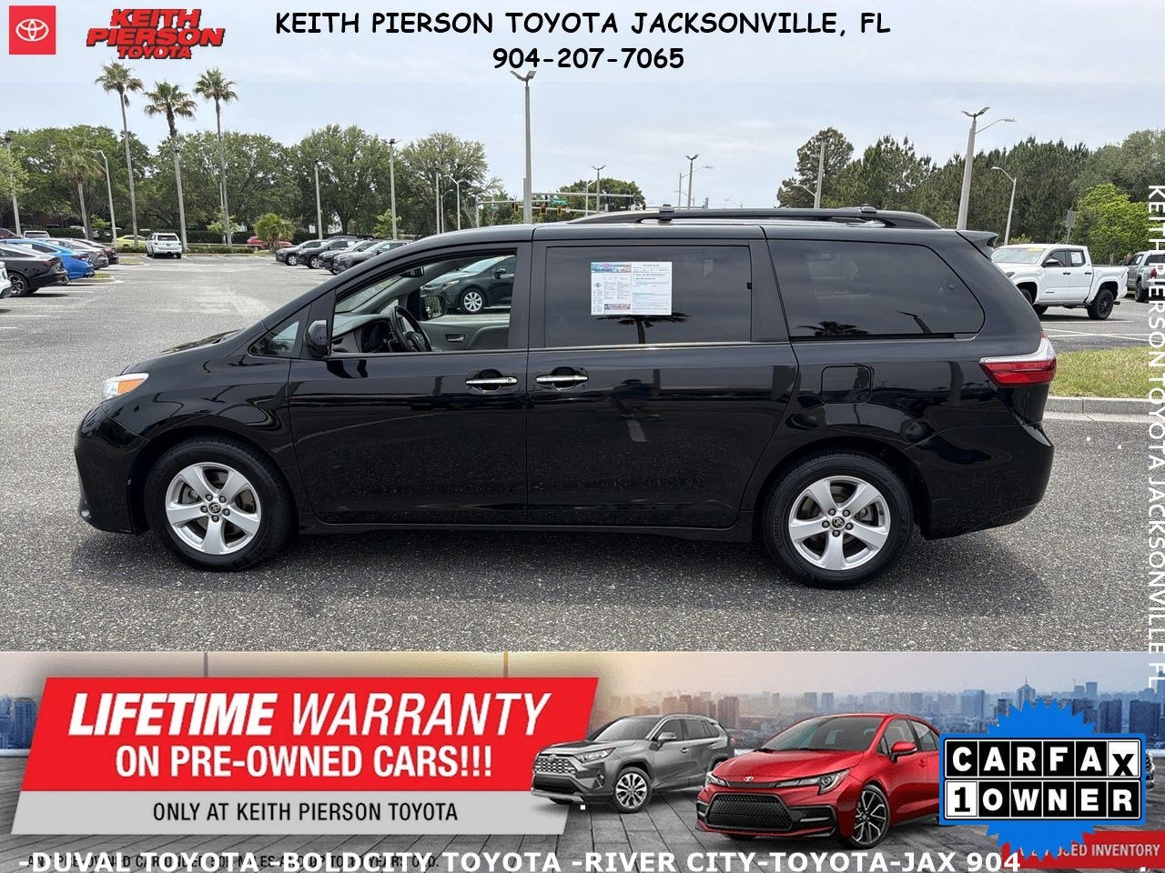 2020 Toyota Sienna LE Auto Access Seat