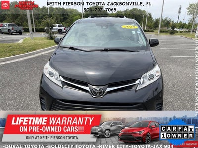 2020 Toyota Sienna LE Auto Access Seat