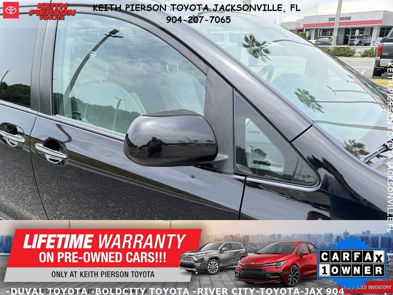 2020 Toyota Sienna LE Auto Access Seat