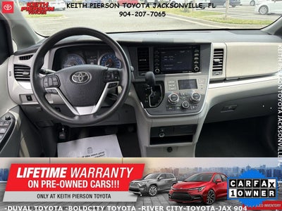 2020 Toyota Sienna LE Auto Access Seat