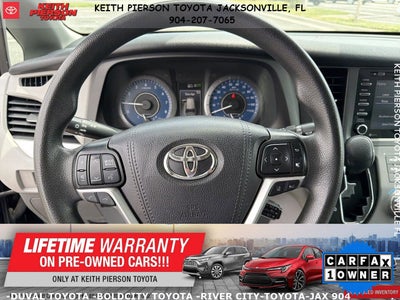 2020 Toyota Sienna LE Auto Access Seat