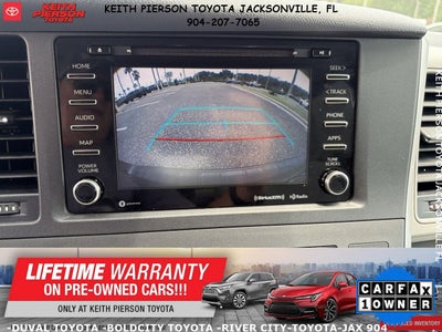2020 Toyota Sienna LE Auto Access Seat