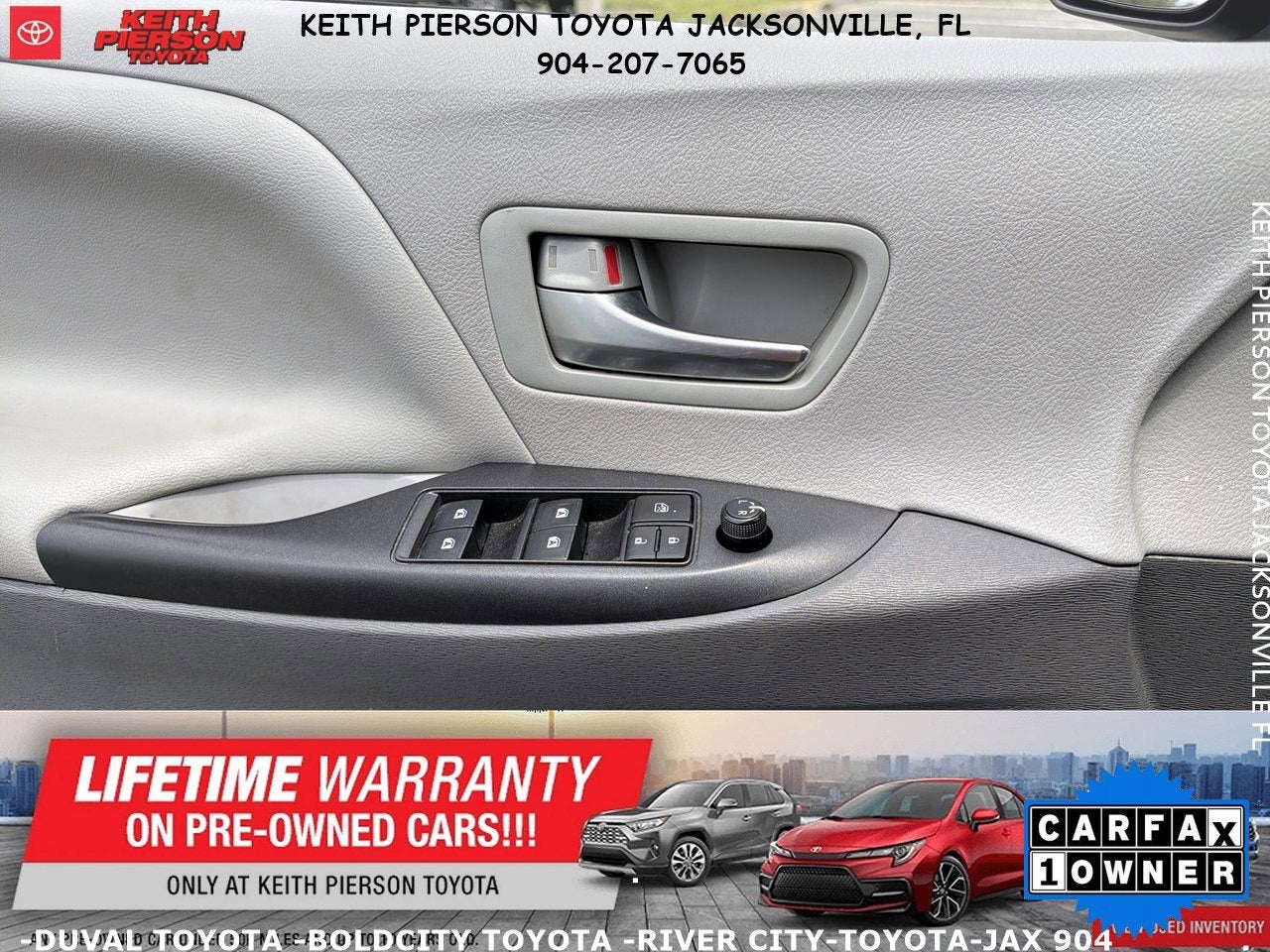 2020 Toyota Sienna LE Auto Access Seat