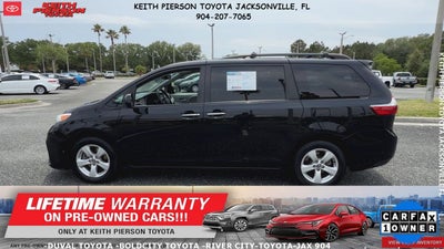 2020 Toyota Sienna LE Auto Access Seat