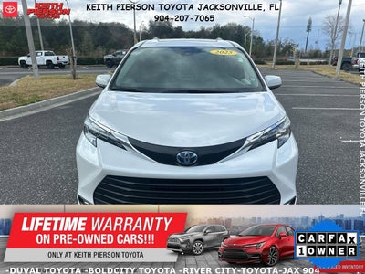 2025 Toyota Sienna XLE