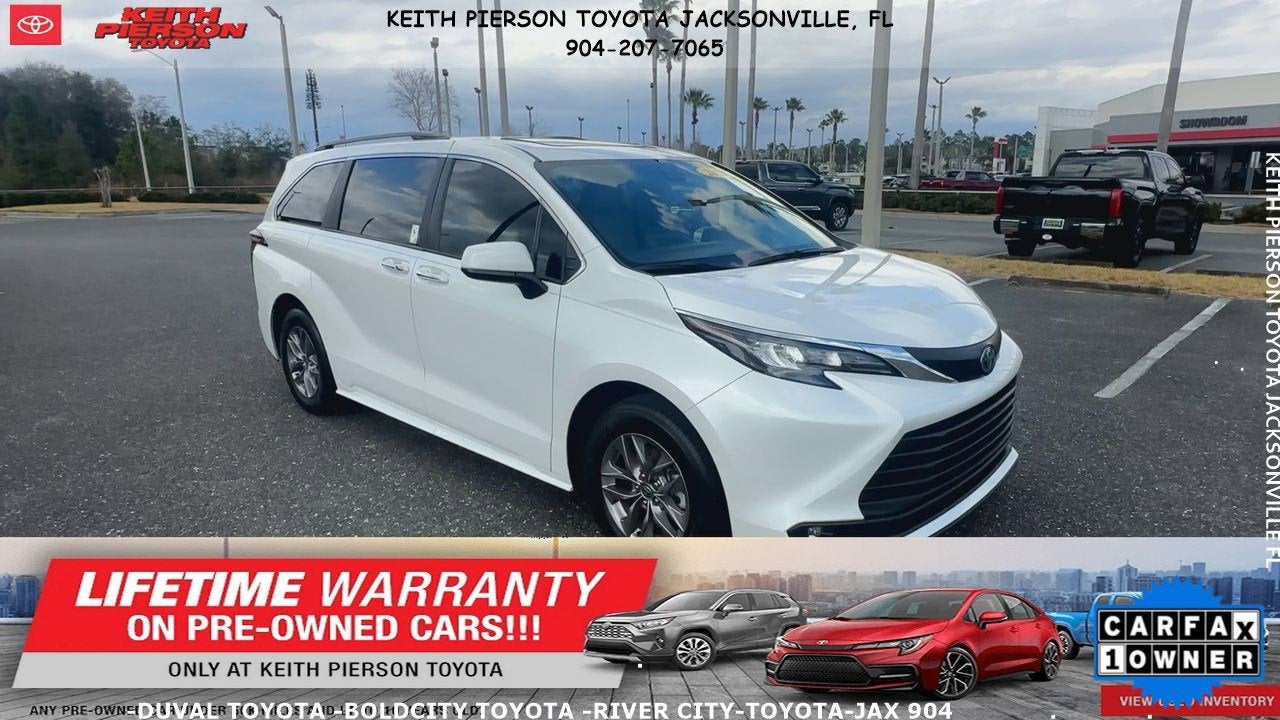 2025 Toyota Sienna XLE