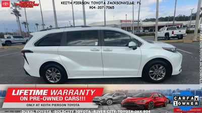 2025 Toyota Sienna XLE