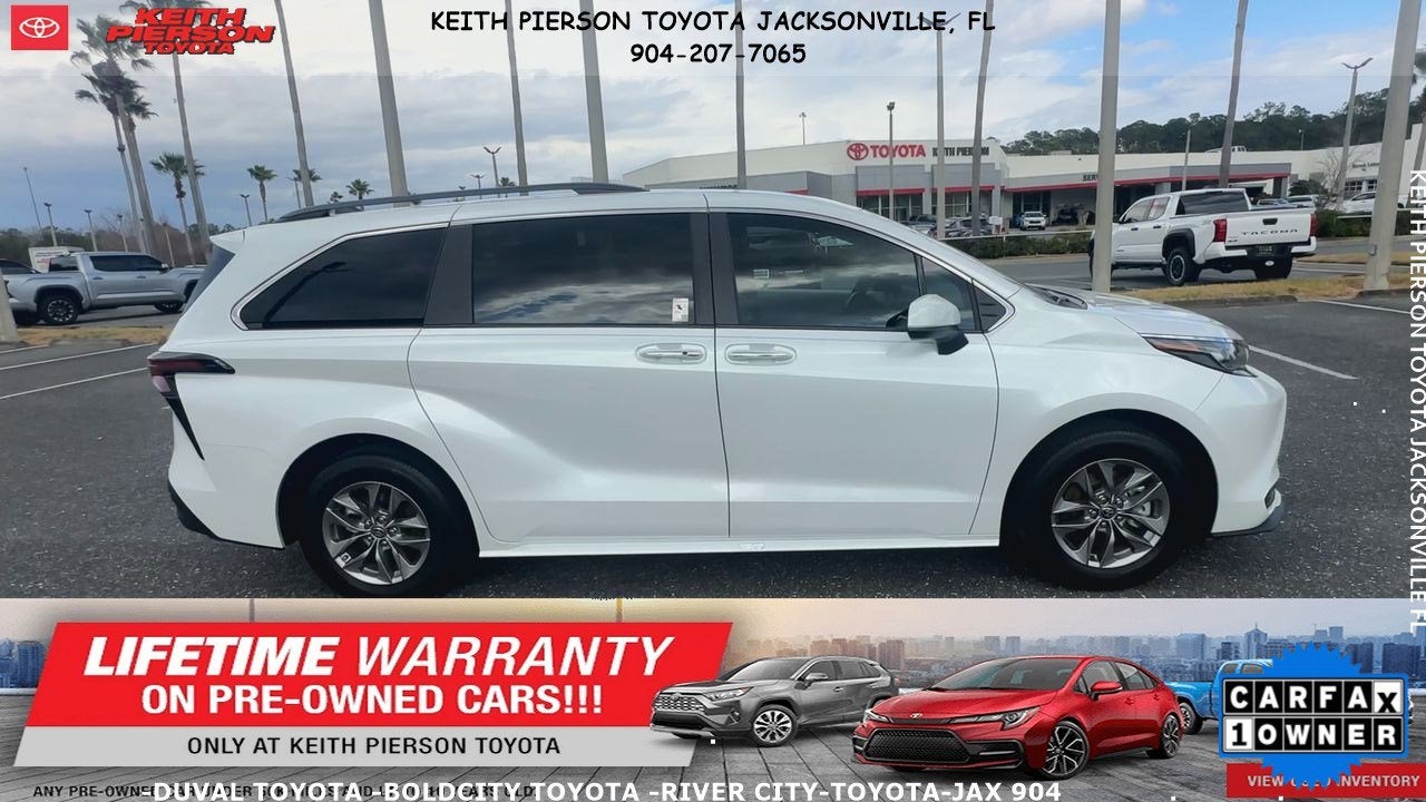 2025 Toyota Sienna XLE