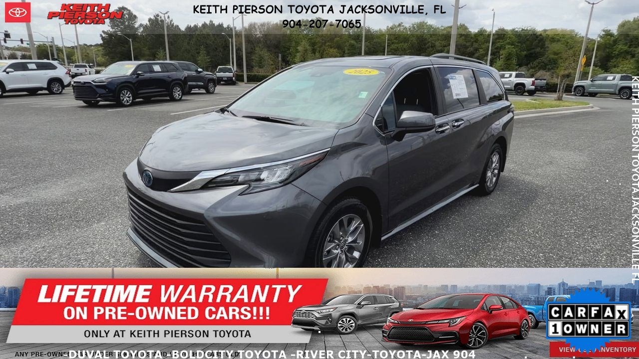2025 Toyota Sienna XLE