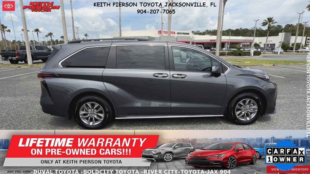 2025 Toyota Sienna XLE
