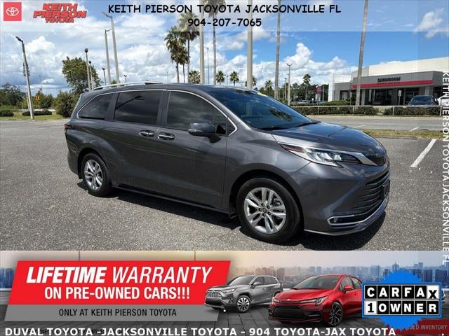2025 Toyota Sienna Limited