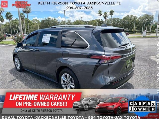 2025 Toyota Sienna Limited