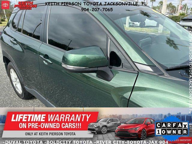 2024 Toyota Corolla Cross LE