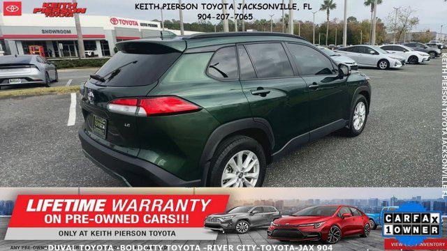 2024 Toyota Corolla Cross LE