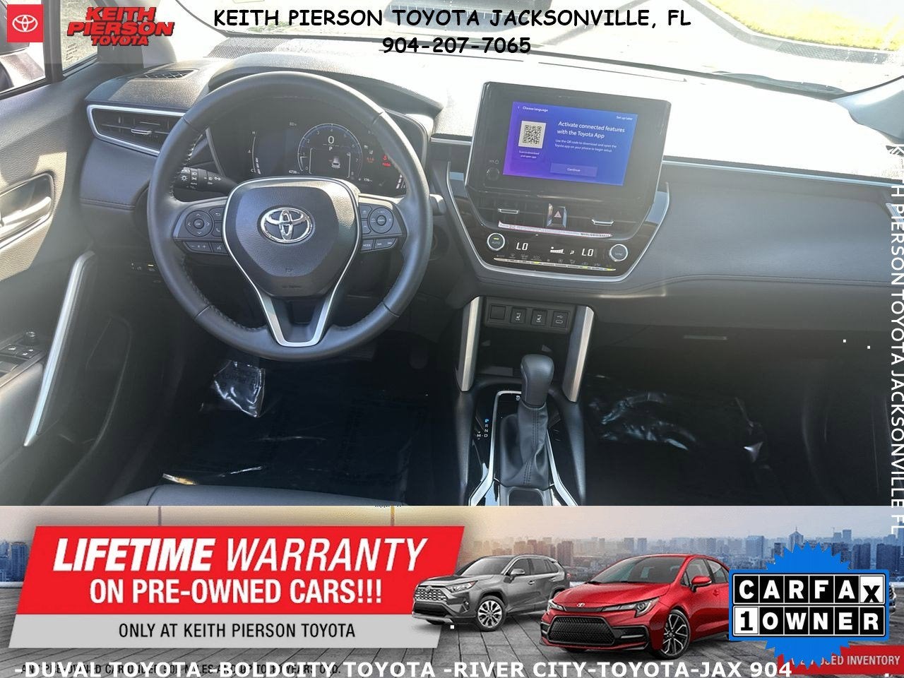 2025 Toyota Corolla Cross XLE