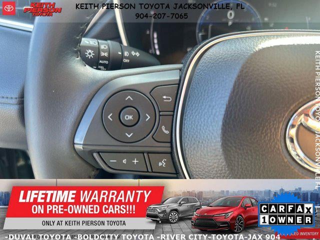 2025 Toyota Corolla Cross XLE