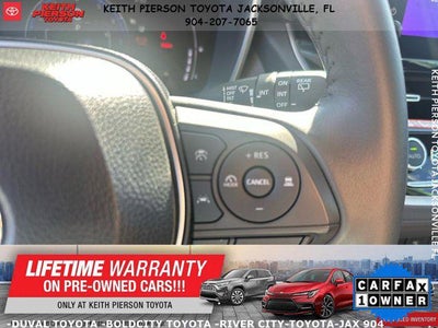 2025 Toyota Corolla Cross XLE