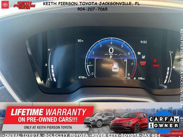 2025 Toyota Corolla Cross XLE