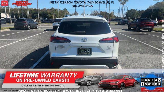 2022 Toyota Corolla Cross XLE