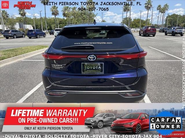 2024 Toyota Venza LE