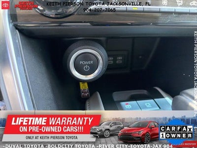 2024 Toyota Venza LE