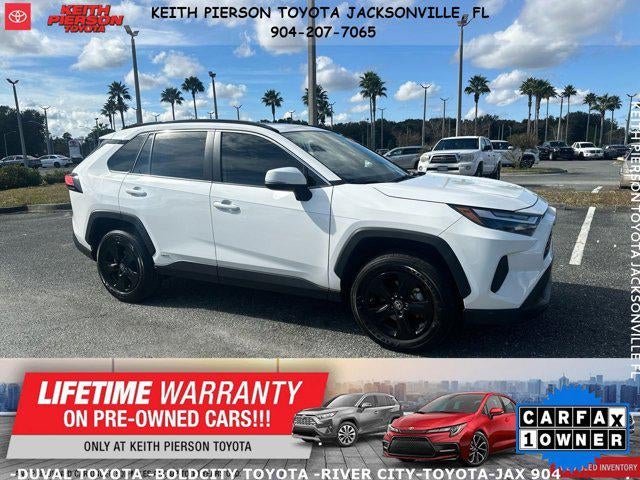 2025 Toyota RAV4 Hybrid XLE