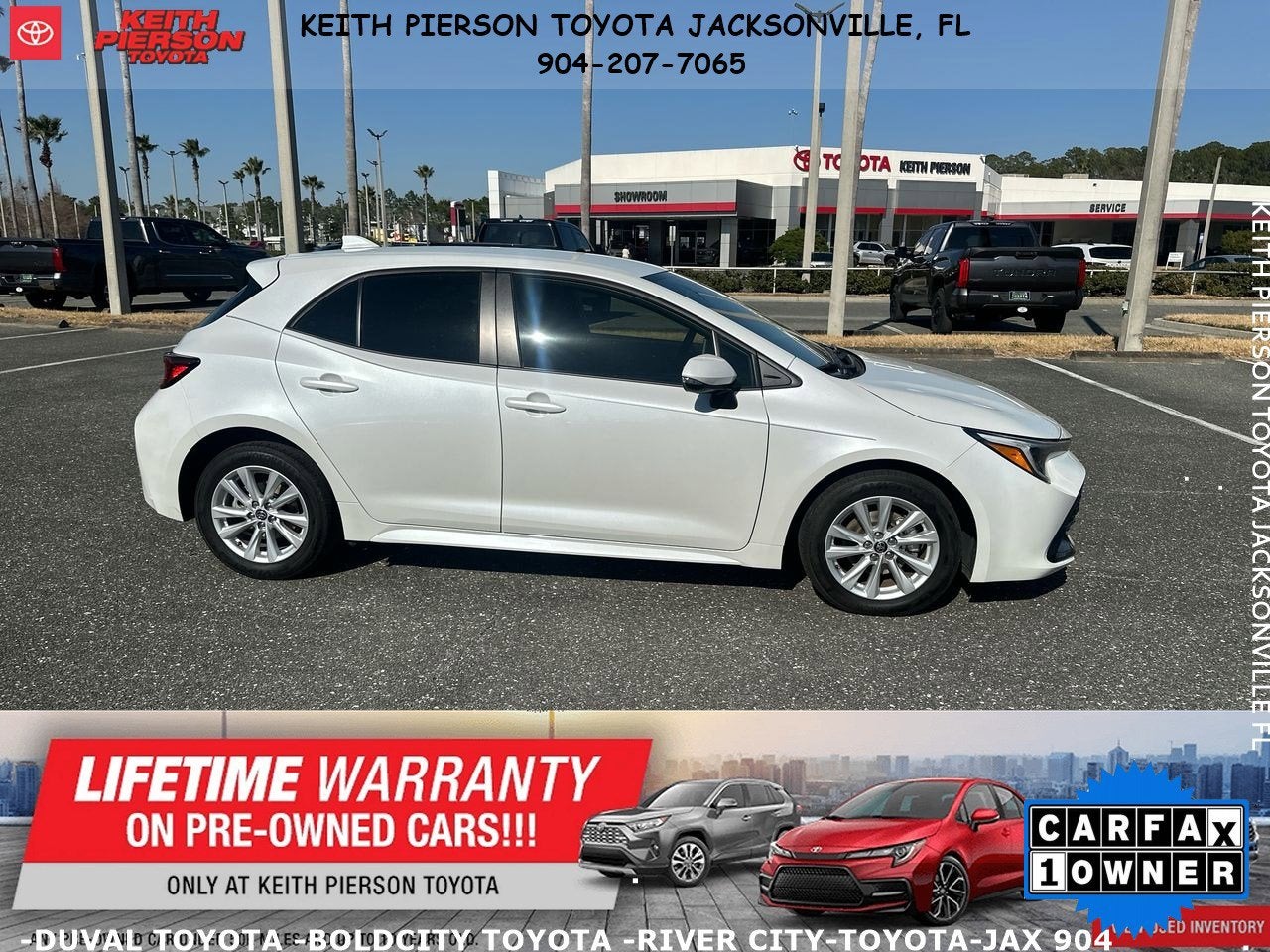 2025 Toyota Corolla Hatchback SE