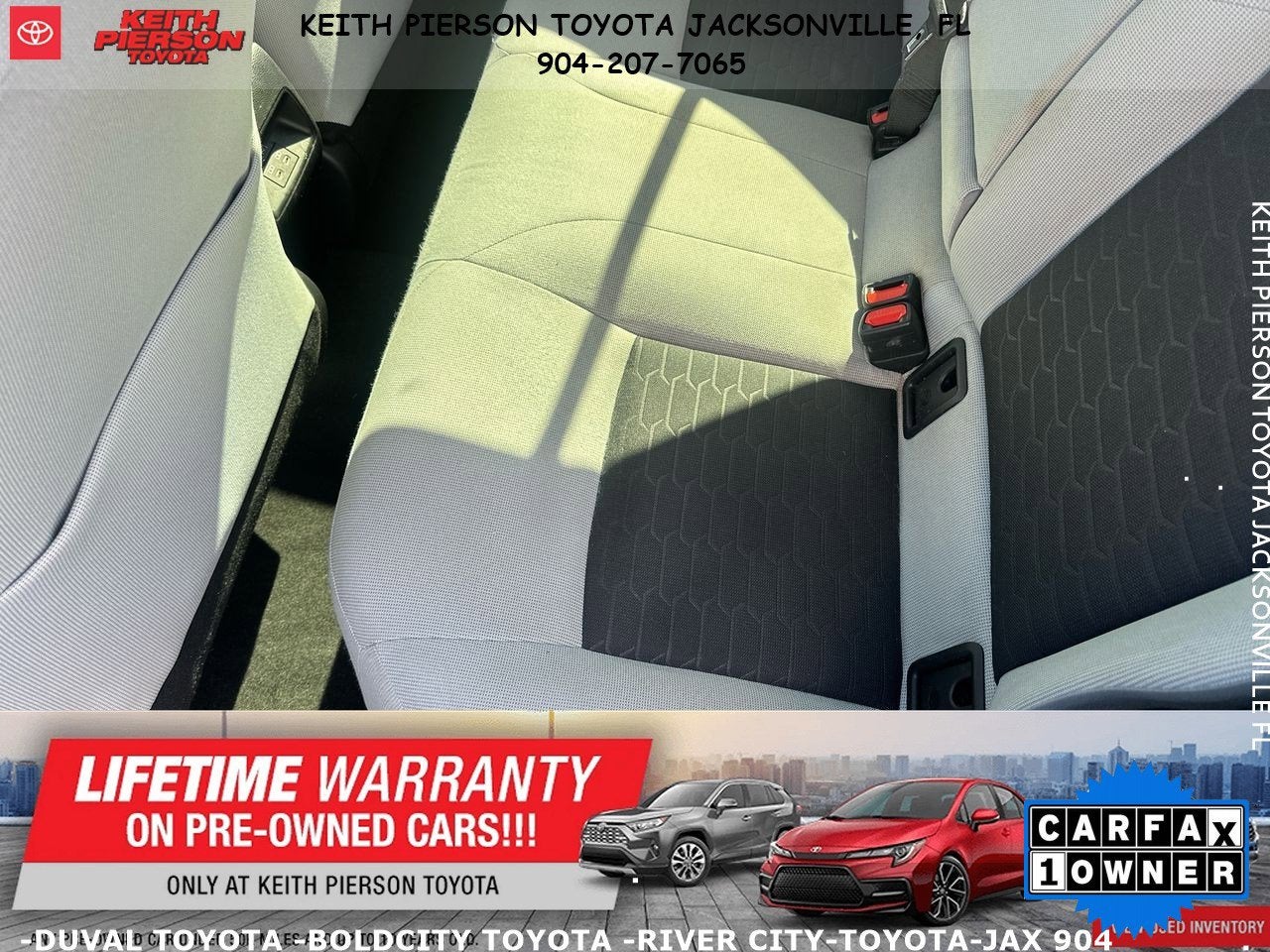 2025 Toyota Corolla Hatchback SE