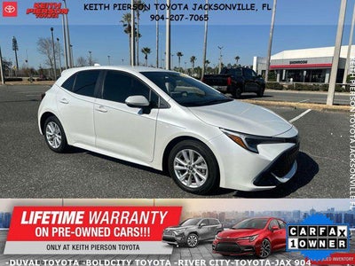 2025 Toyota Corolla Hatchback SE