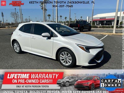 2025 Toyota Corolla Hatchback SE