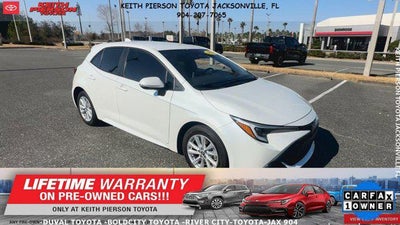 2025 Toyota Corolla Hatchback SE