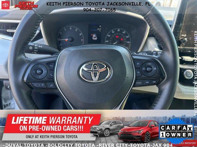 2025 Toyota Corolla Hatchback SE