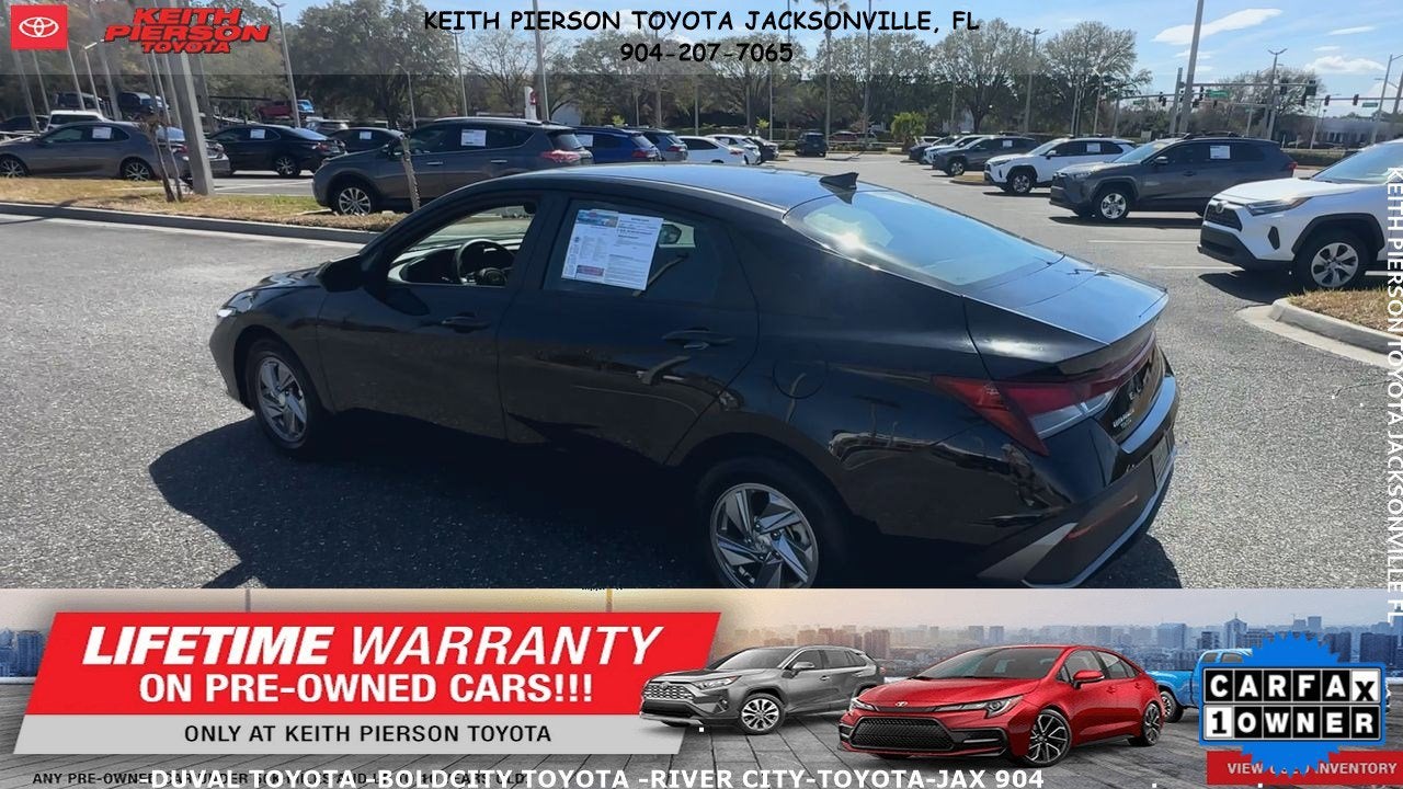 2025 Hyundai Elantra SE